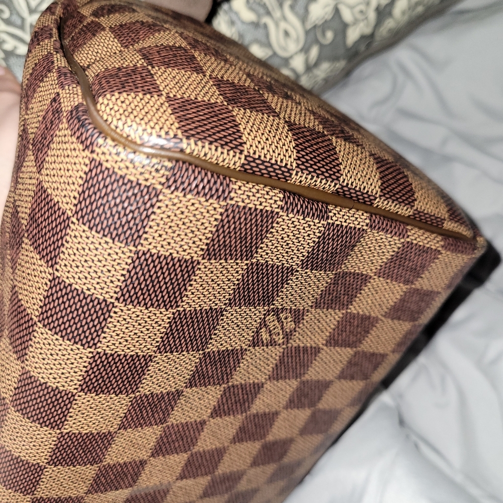 Louis Vuitton Speedy 25 Damier Ebene Bag - Picture 7 of 15